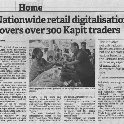 10.11.2022 Borneo Post Pg. 10 Nationwide Retail Digitalisation Cover Over 300 Kapit Traders